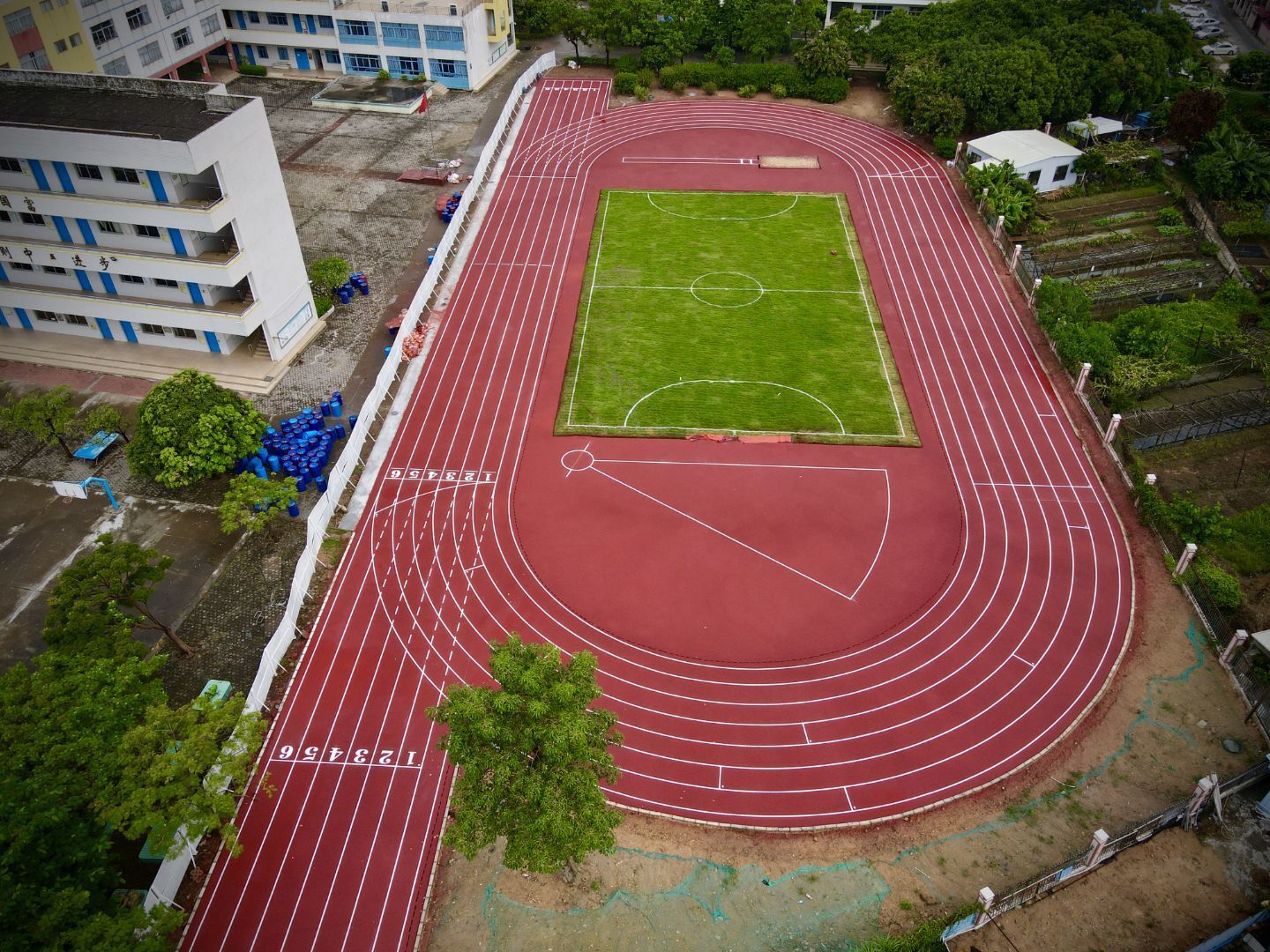 中山市港口鎮(zhèn)西街小學(xué)簡介1.jpg