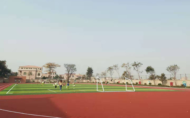 The renovated Wulan Primary School in the village. [Photo/Zhongshan Daily]